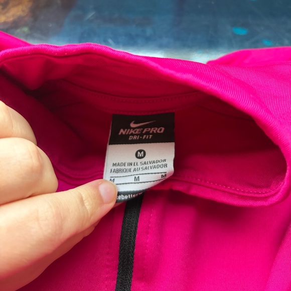 Nike jacket - Picture 4 of 4